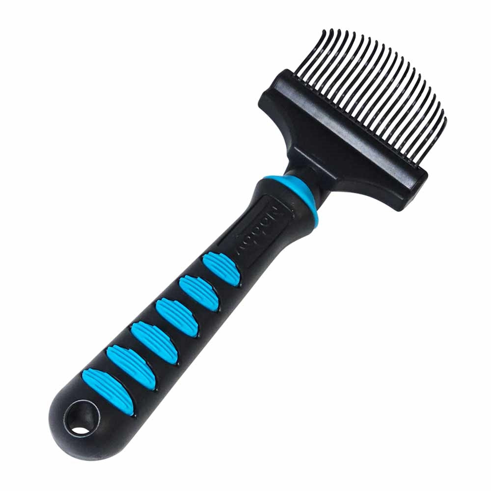 Pet grooming brush with black handle and blue comfort line curry comb sensitive 