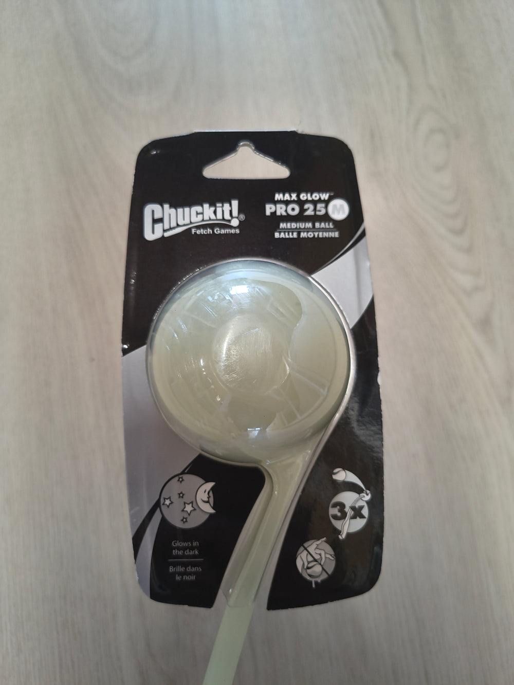 Chuck it Launcher Glow in the Dark